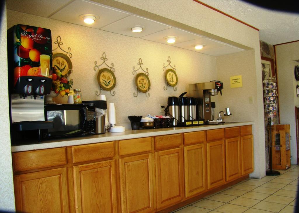 Holiday Terrace Inn - Pigeon Forge Luaran gambar